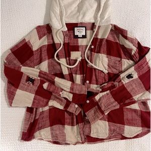 American Eagle flannel, size L, cropped.